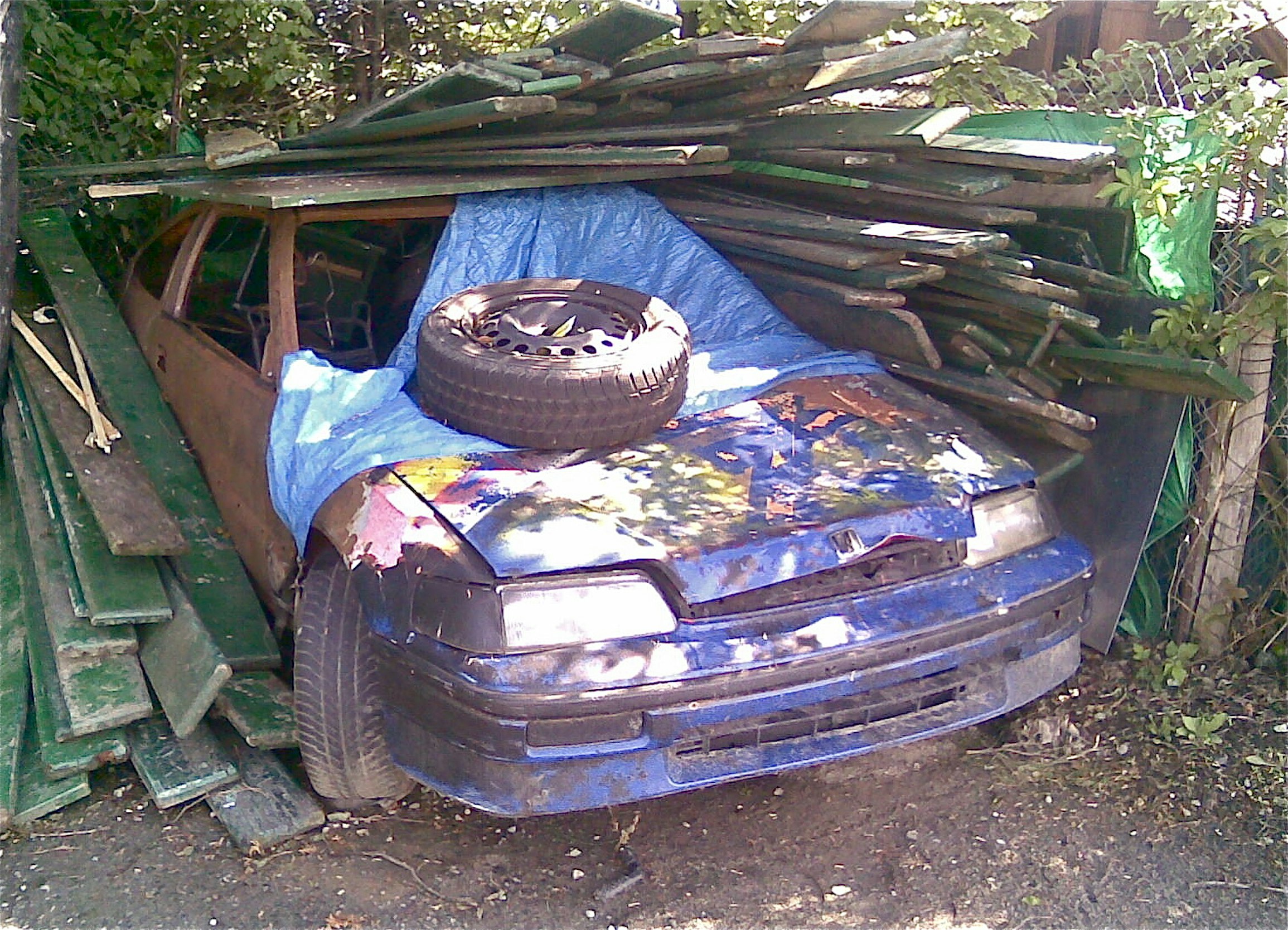 Voiture abandonn e notreHistoire ch Voiture abandonn e notreHistoire ch